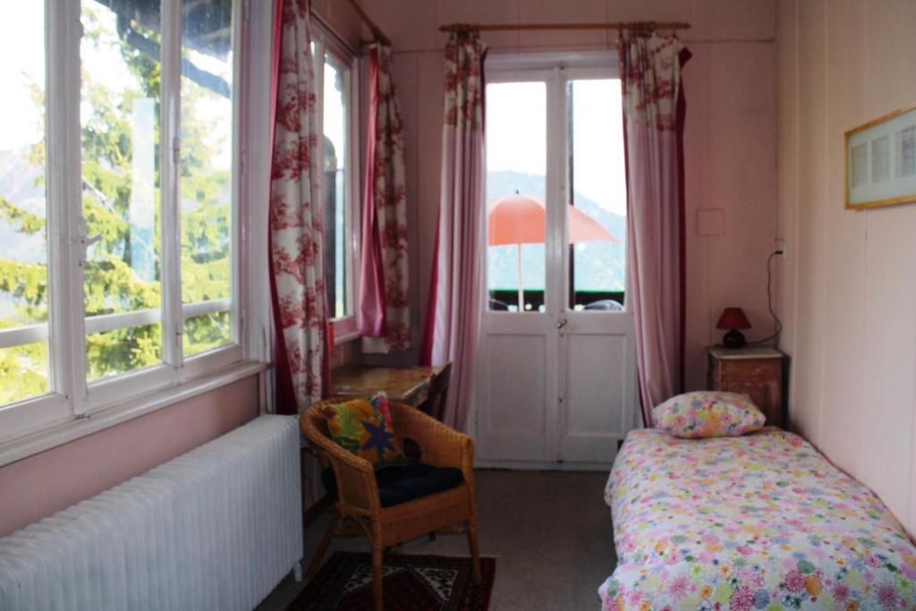 Les Airelles Bed And Breakfast Leysin Room photo